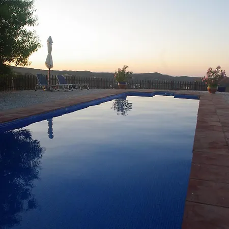 Lujos Bed & Breakfast Oria