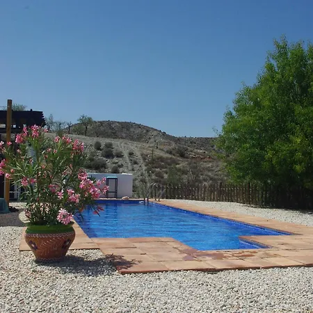 Lujos Bed & Breakfast
